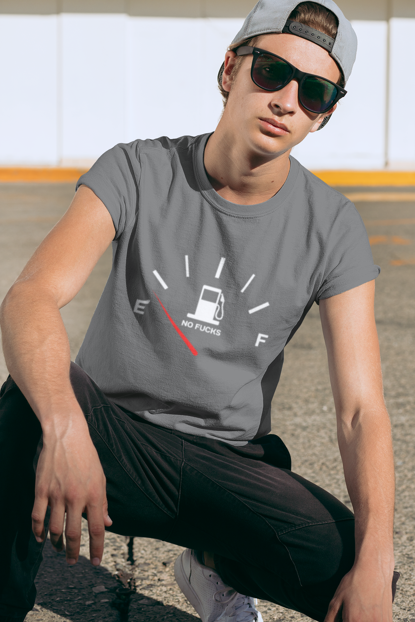 Empty of F*cks - T-shirt