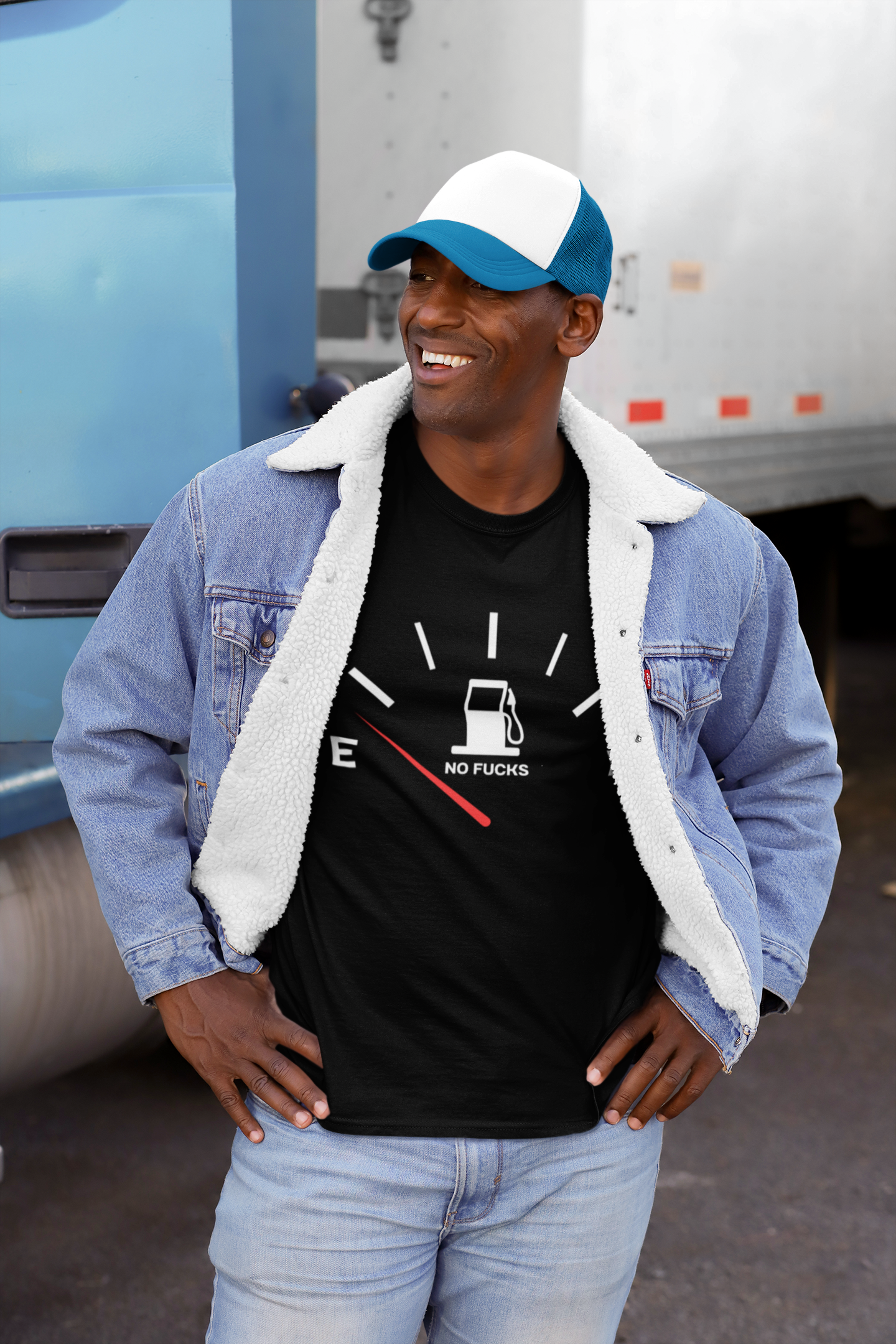 Empty of F*cks - T-shirt